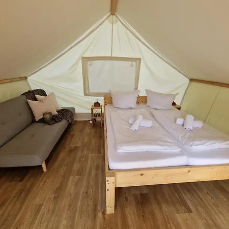 Apartment Safarizelt Bled